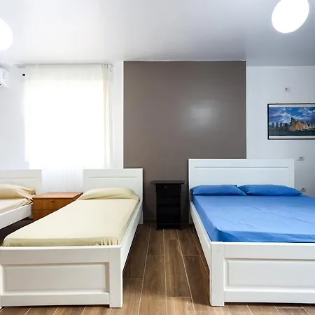 Soldier's Sleep Near Sea Apartment Durres
